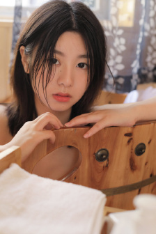 沉迷爱情